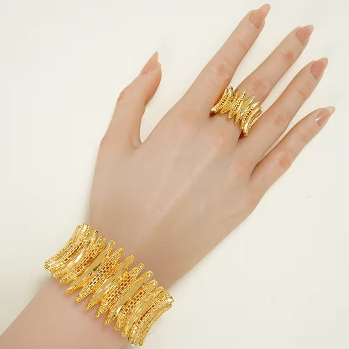 Fashion Hollow Flower Open Bracelet
