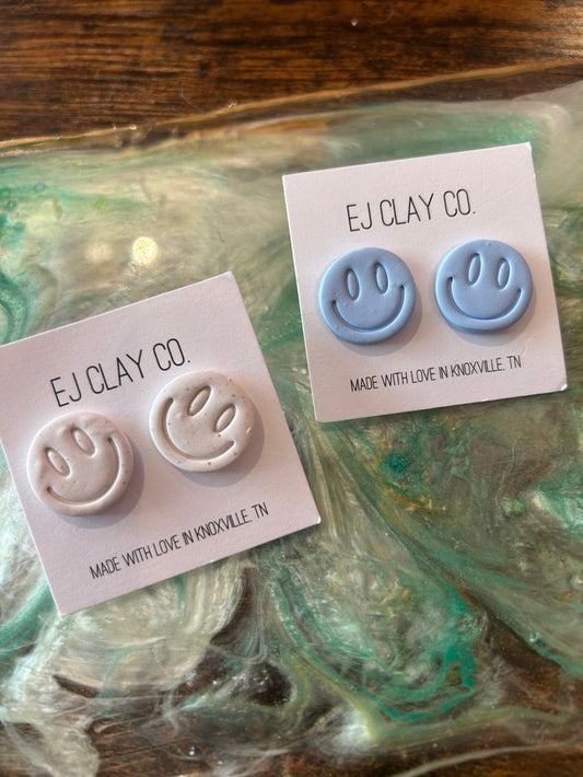 Smiley studs 1.11