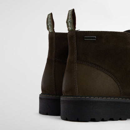 Barbour - Maxwell Chukka Boots in Oiled Brown Suede - Nigel Clare