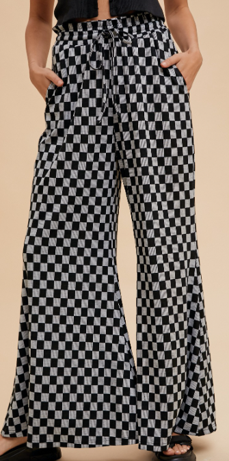 Checkered Palazzo Pants - SexyModest Boutique