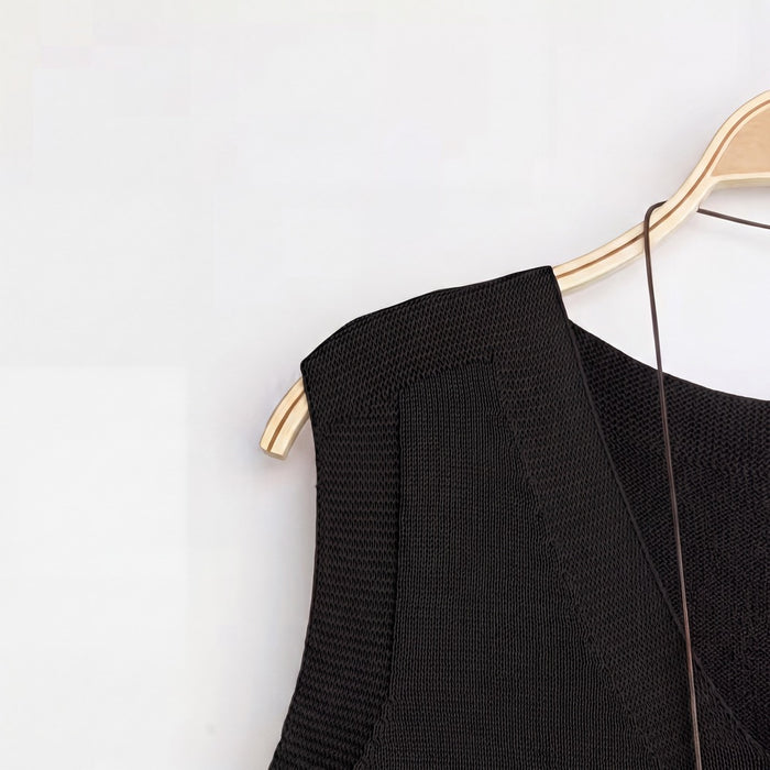 Dorthea V-Neck Vest