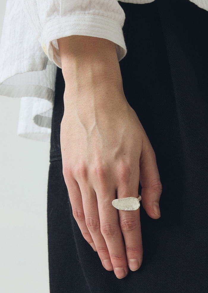 Emily Nixon Quoit Silver Ring | Silver