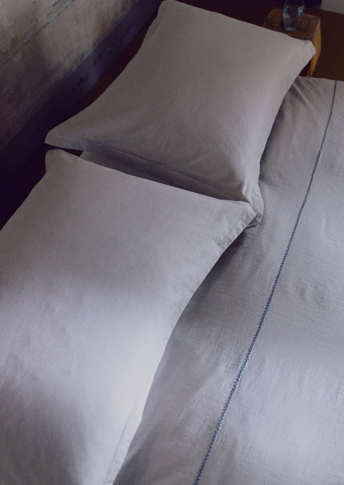 Fine Stripe Cotton Oxford Pillowcase Set | Ecru/Smoke Blue