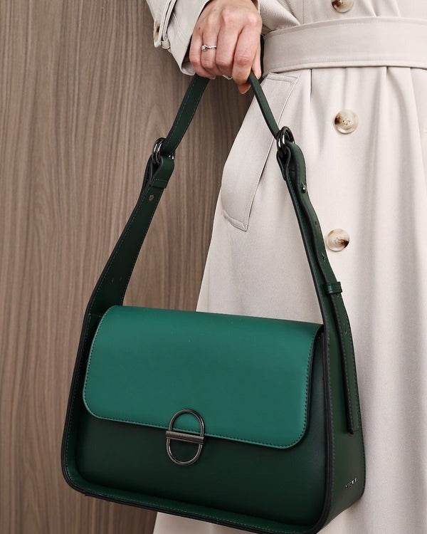 Flap closure HandBag - Dubai Offers Today