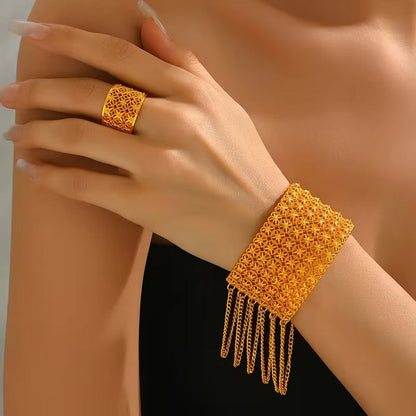 Floral Design with Hollow Openings Bracelet