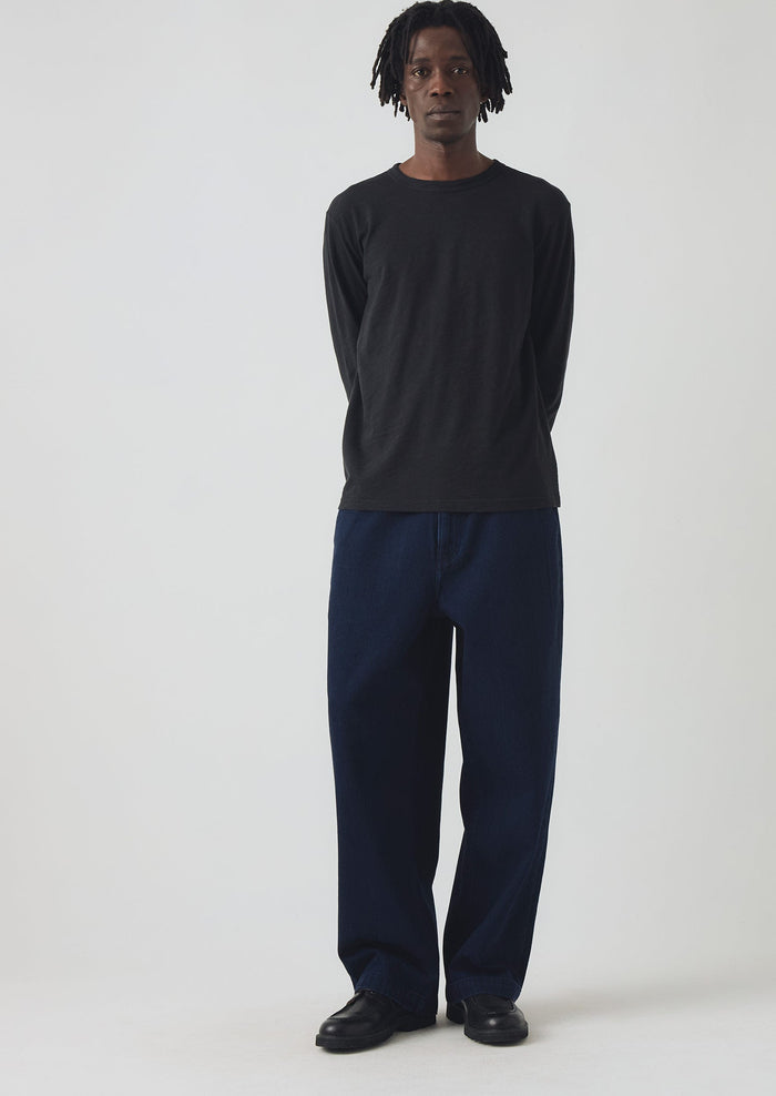 Frank Cotton Long Sleeve Tee | Carbon Black