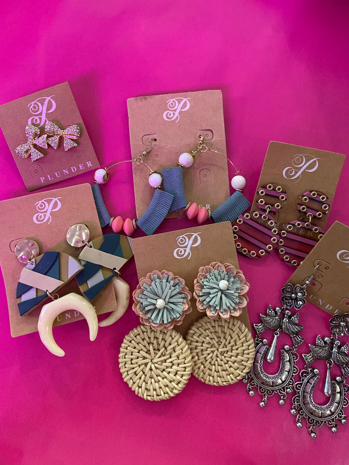 Plunder earrings 7.5