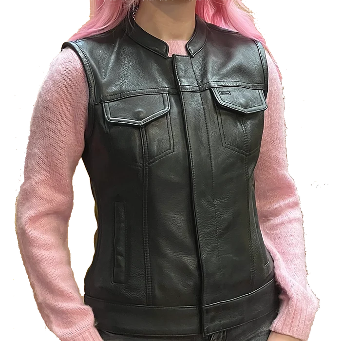 Ladies Dot Leather Club Vest: FEATURES:


Club style with banded collar, covered snaps and cropped center zipper
Two buttoned