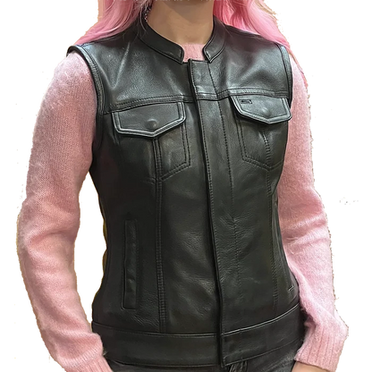 Ladies Dot Leather Club Vest: FEATURES:


Club style with banded collar, covered snaps and cropped center zipper
Two buttoned