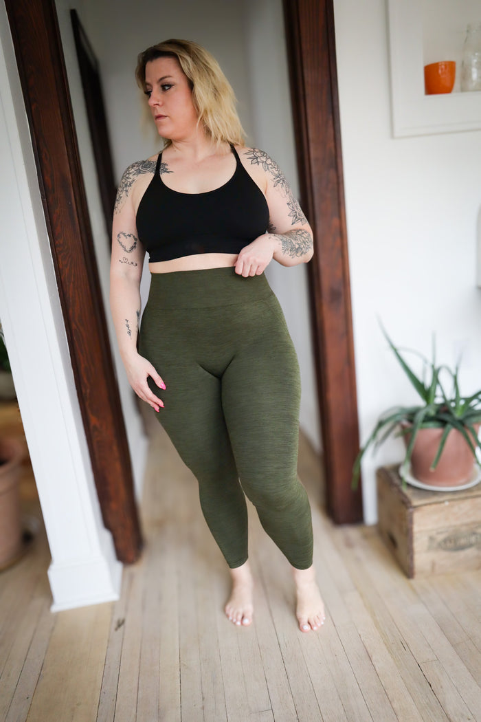 Medium / Army Green (Heathered)