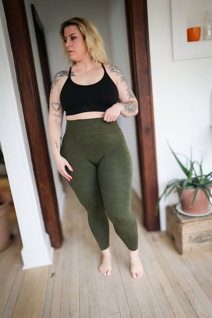 Medium / Army Green (Heathered)