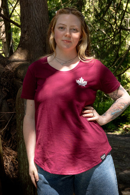 MAPLE LEAF Women's 100% Organic Cotton Tee - Magenta