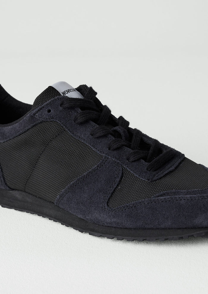 Novesta Marathon Trail Sole Trainers | Oil