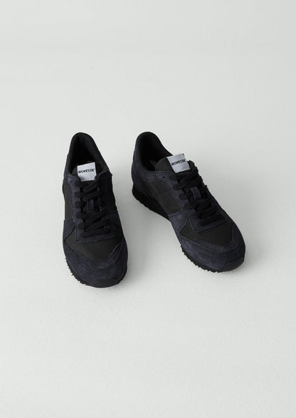 Novesta Marathon Trail Trainers | Oil