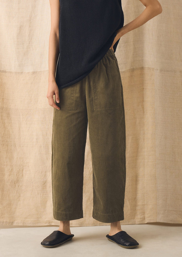 Organic Cord Barrel Leg Trousers | Pear