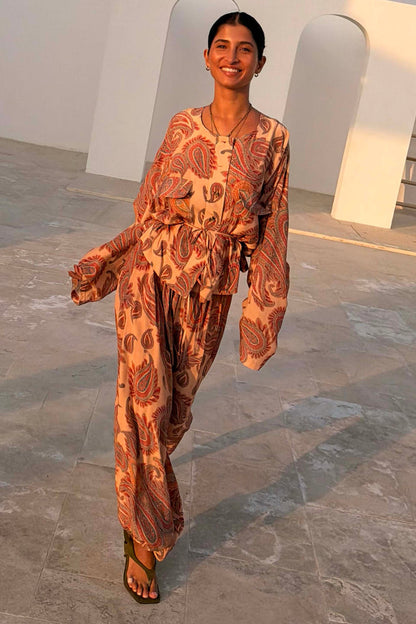Peach Paisley Balloon Trousers and matching tie-front top, styled as a vacation-ready summer co-ord.