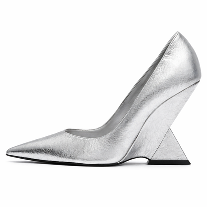 pointed-toe patent pumps with sculpted geometric heel – RUBY