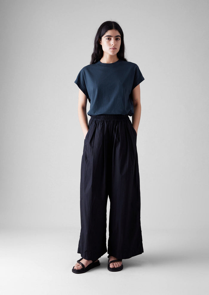 Rib Neck Sleeveless Tee | Raven Blue