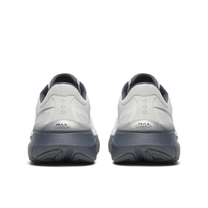 Saucony - Guide 19 in White/Shadow - Nigel Clare