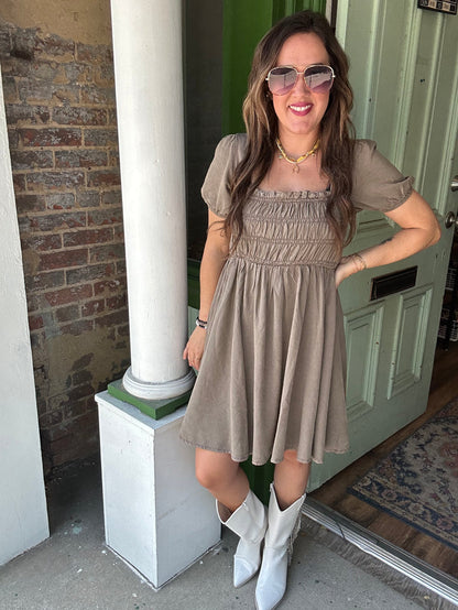 SMOCKED SHORT PUFF SLEEVE MINI DRESS