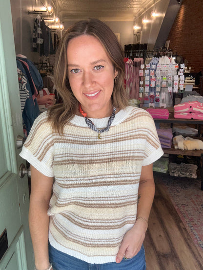 Stripe short sleeve knit sweater
