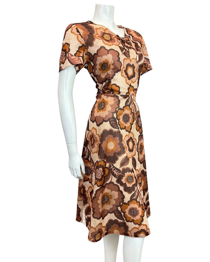 VINTAGE 60s 70s BROWN CREAM ORANGE FLORAL DAISY MOD SWING DRESS 16