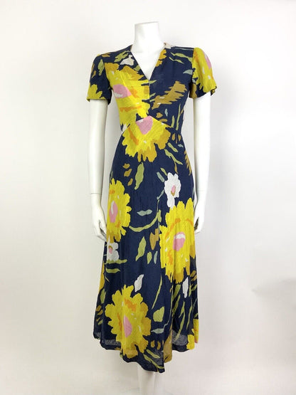VINTAGE 60s 70s NAVY BLUE YELLOW PINK FLORAL V-NECK SWING SUMMER DRESS 8 10