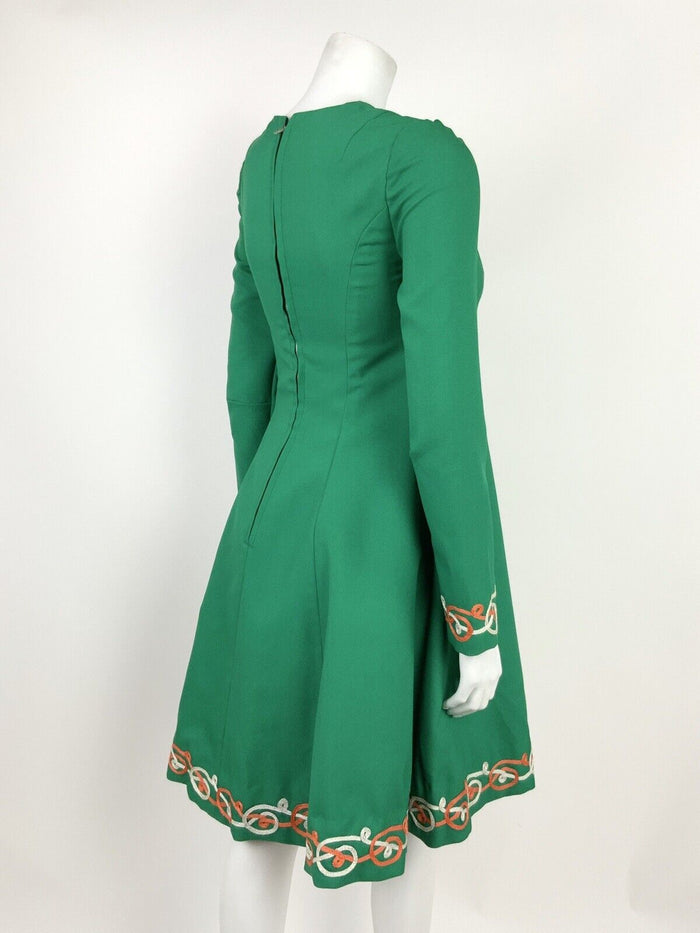 VTG 60s 70s FOLK GREEN WHITE RED YELLOW BLACK CELTIC EMBROIDERED DRESS 4 6