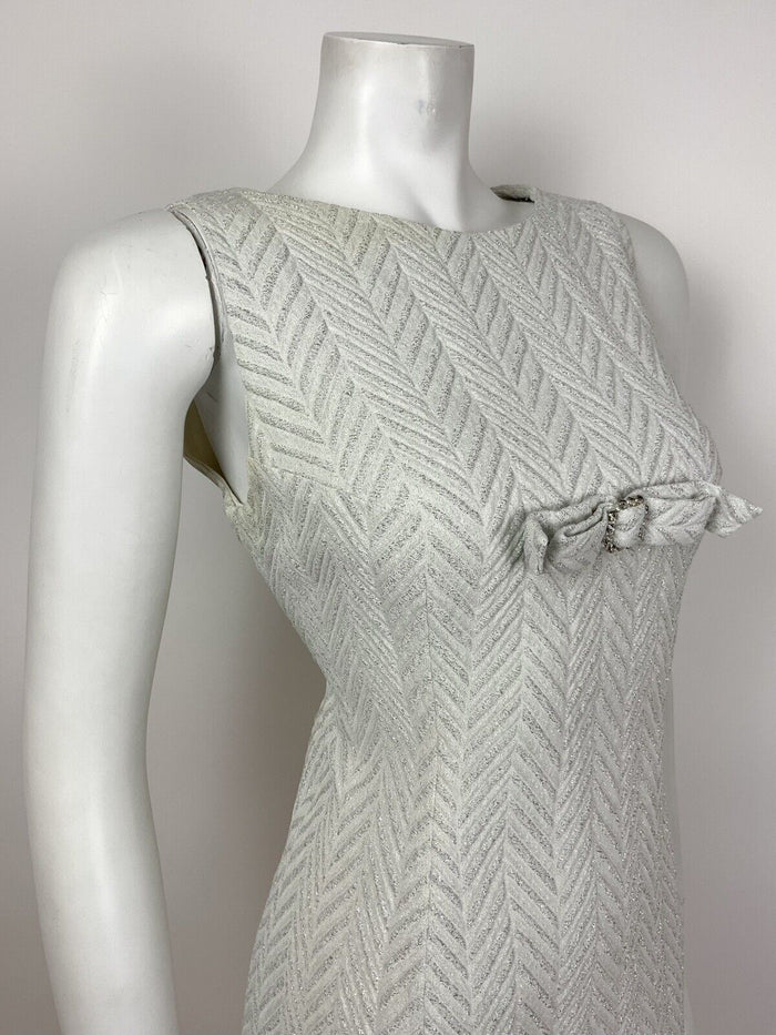 VTG 60s 70s WHITE SILVER LUREX CHEVRON DIAMANTE BOW COCKTAIL PARTY DRESS 10 12