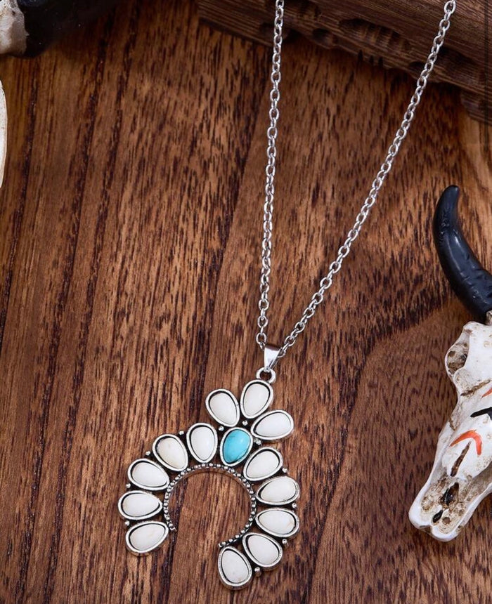 White and Turquoise Squash Chain Necklace