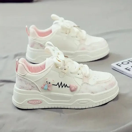 Women Heartbeat Design Sneakers