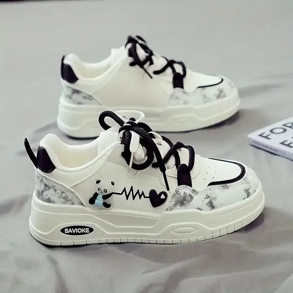 Women Heartbeat Design Sneakers