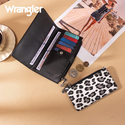 Wrangler Western Bi-Fold RFID Wallet/Wristlet With Detachable Pouch- Black